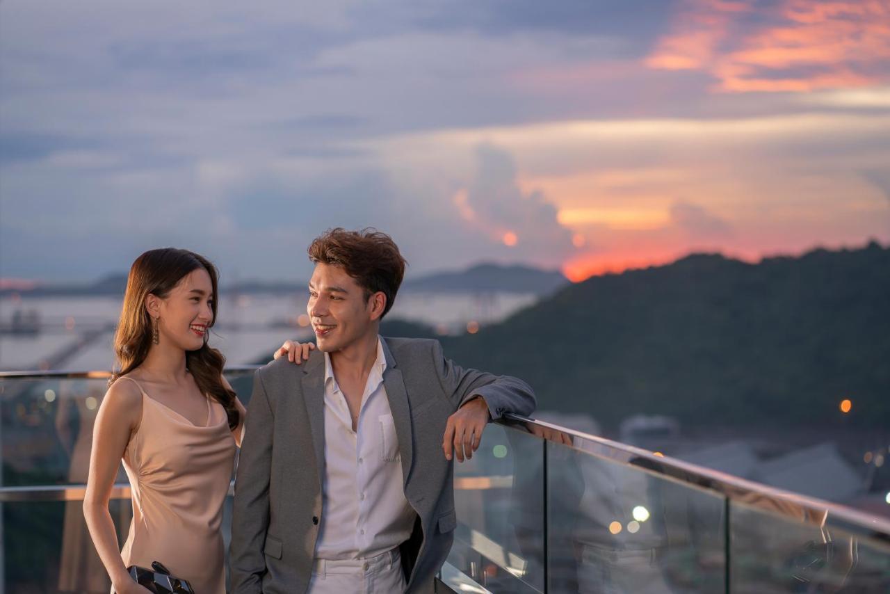 Holiday Inn & Suites Siracha Laemchabang By Ihg Сі-Рача Екстер'єр фото