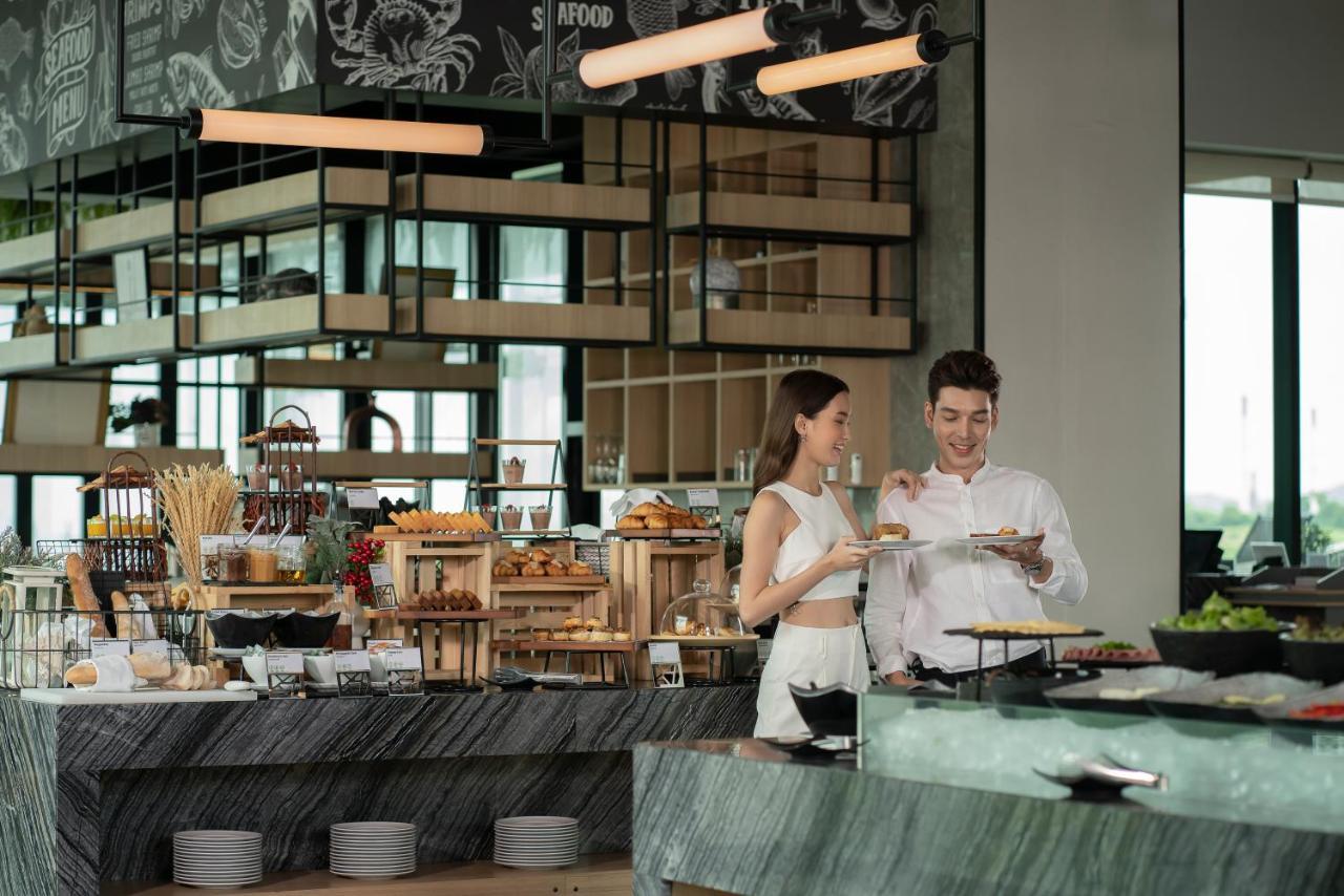 Holiday Inn & Suites Siracha Laemchabang By Ihg Сі-Рача Екстер'єр фото