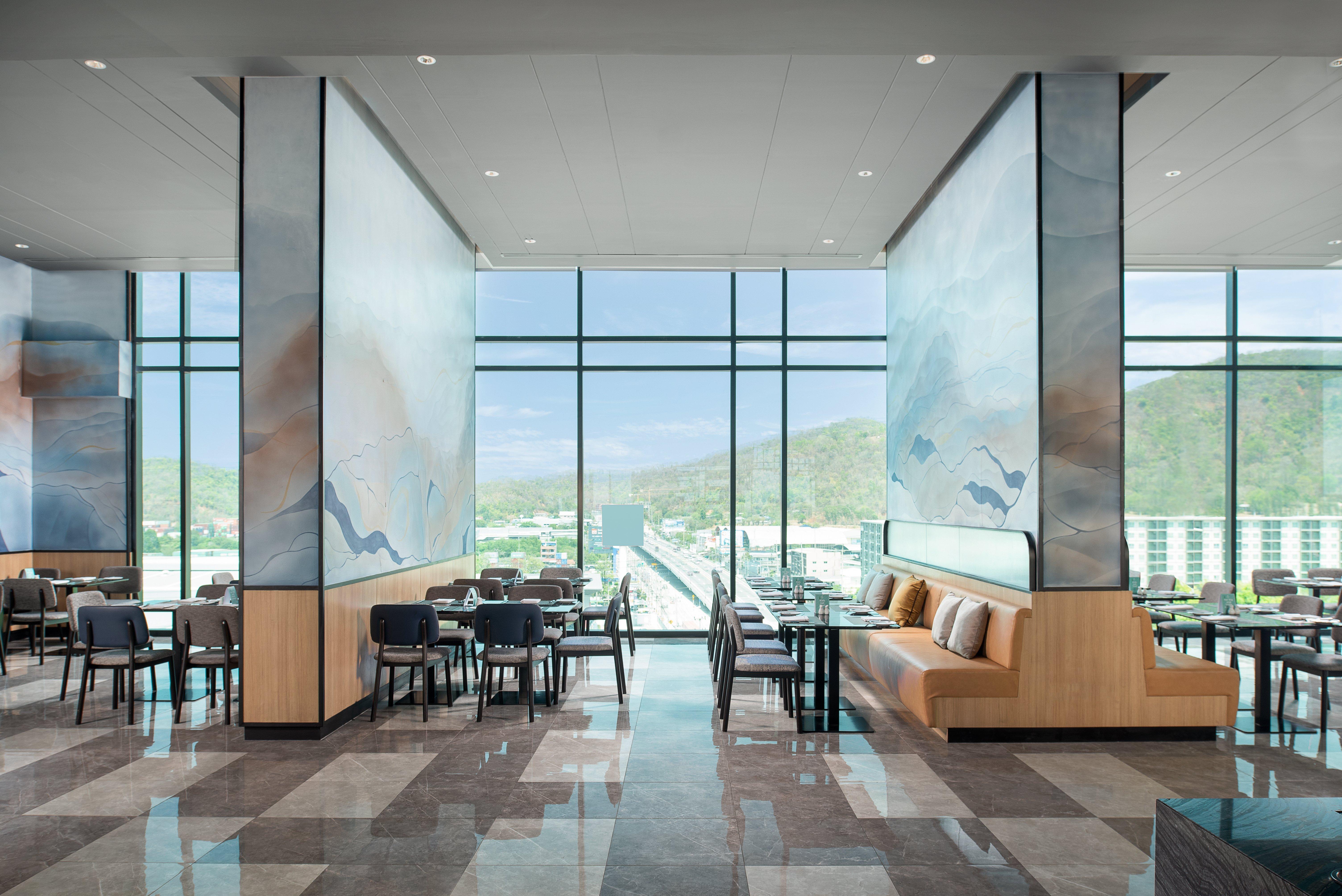 Holiday Inn & Suites Siracha Laemchabang By Ihg Сі-Рача Екстер'єр фото