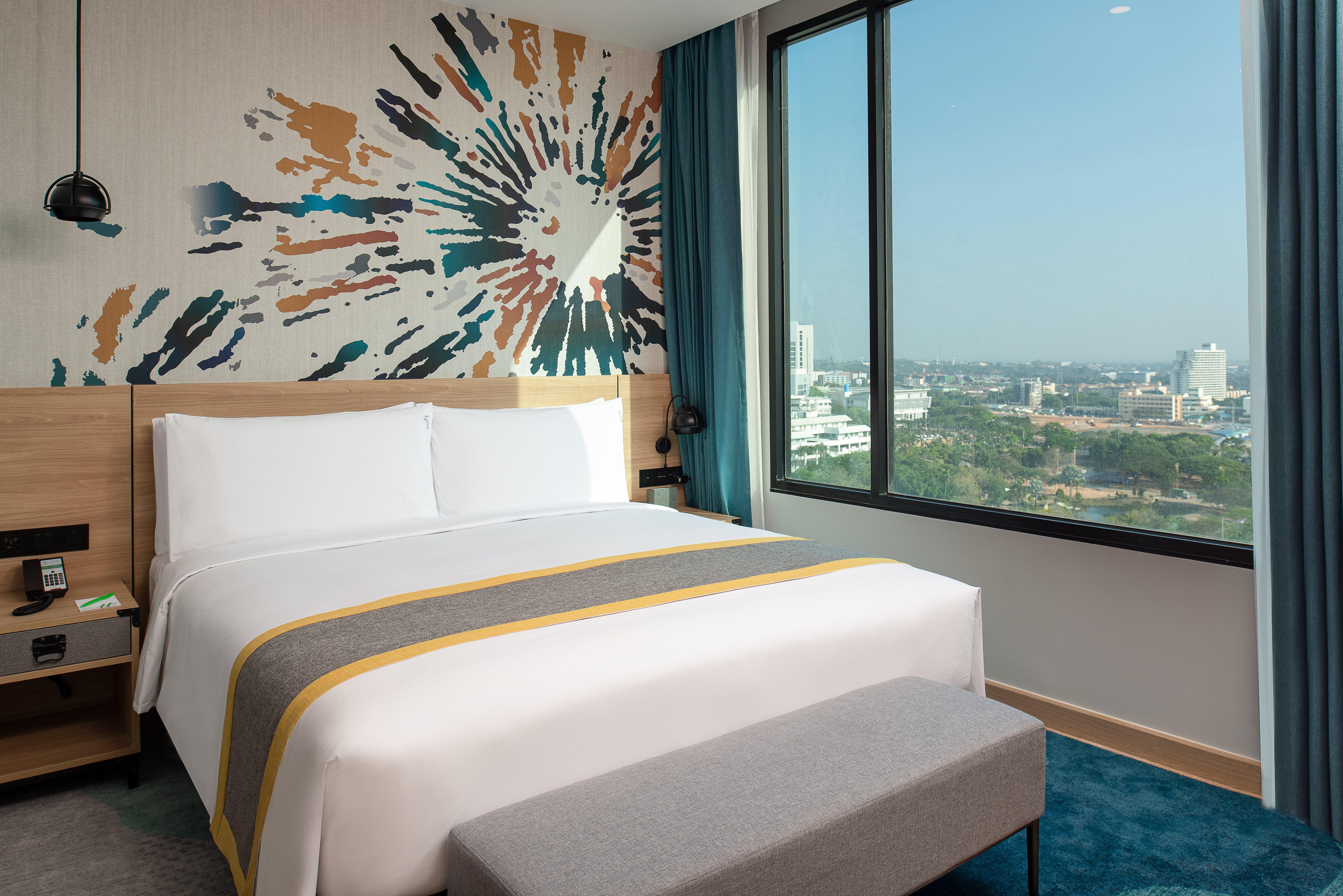 Holiday Inn & Suites Siracha Laemchabang By Ihg Сі-Рача Екстер'єр фото